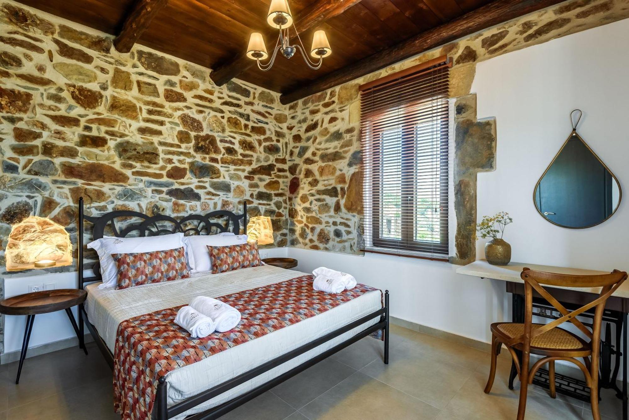 Minos Country Living Apartments Agriles Ngoại thất bức ảnh