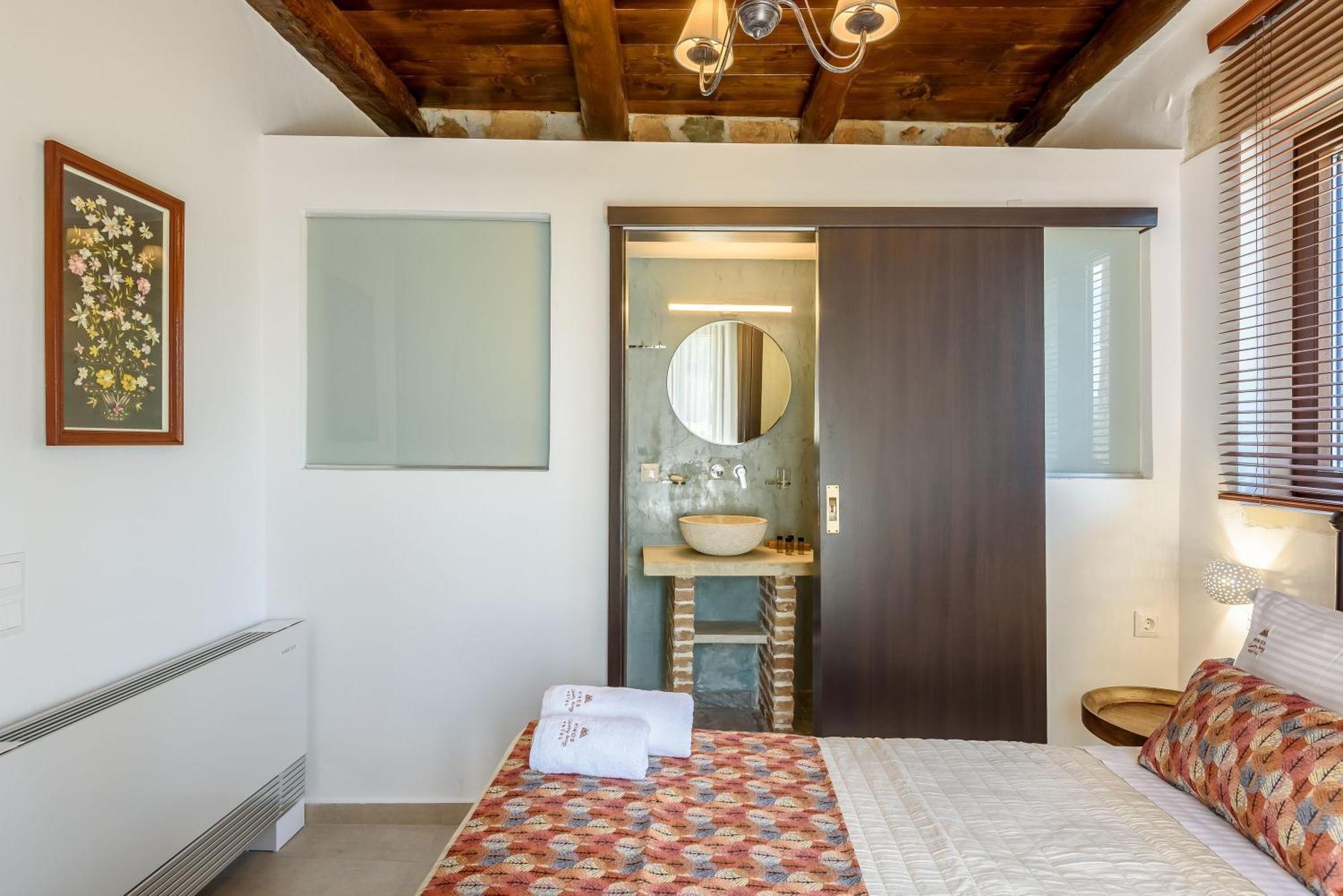 Minos Country Living Apartments Agriles Ngoại thất bức ảnh